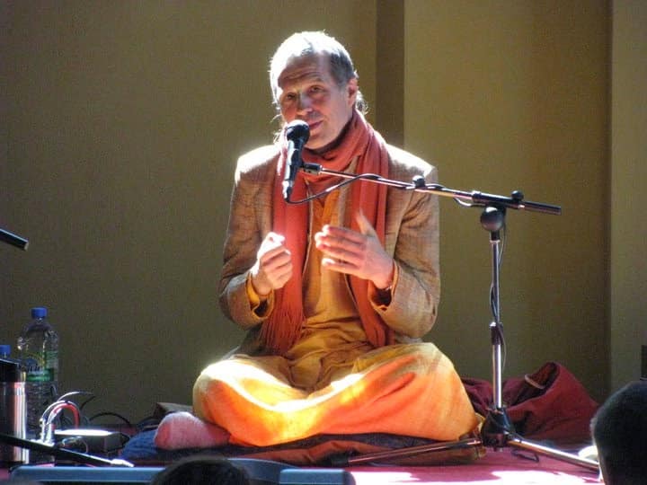 Sacinandana Swami - The Vedic Way