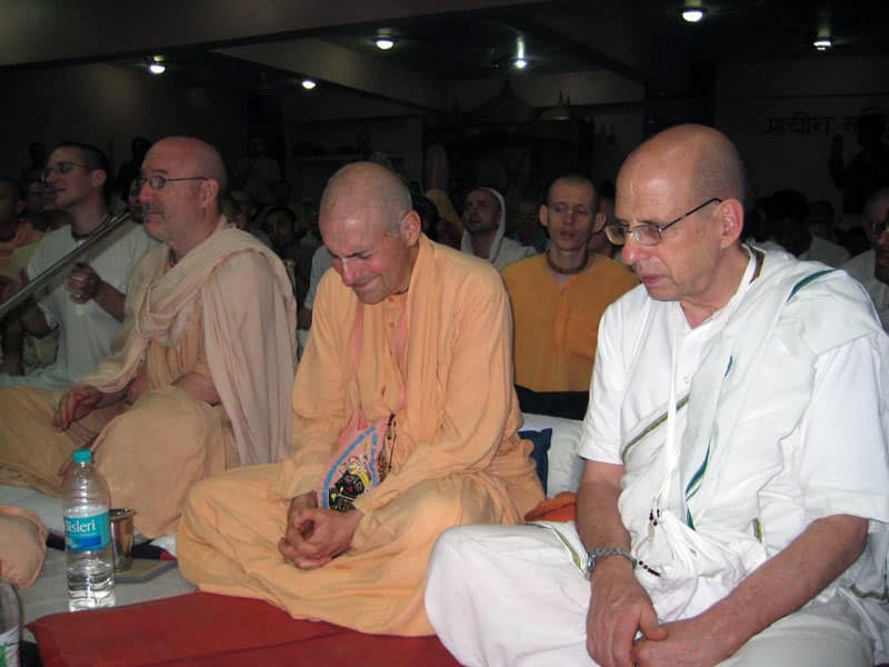 Retreats – Gopi Bhava Club’s Recruiting/Money Making Scheme